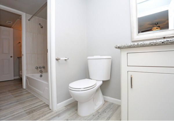 311 Gladstell St - Photo 4 of 26