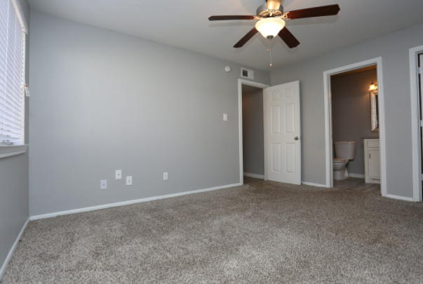 311 Gladstell St - Photo 7 of 26