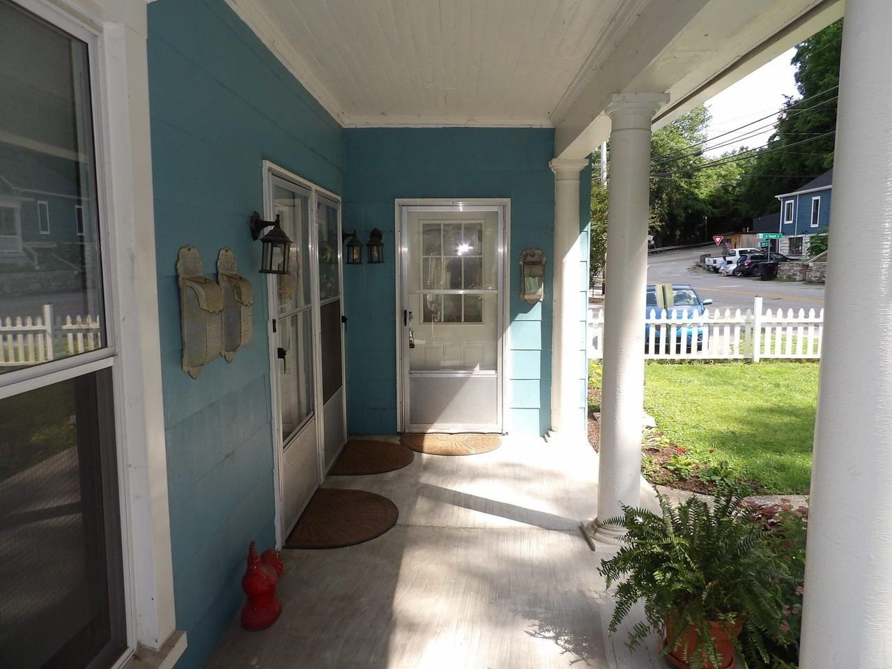 604 Taylor Ave #2 - Photo 5 of 50