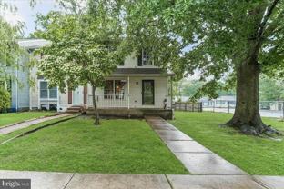 100 Cypress Dr - Photo 1 of 1