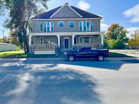 915 S Main St - Photo 1 of 1