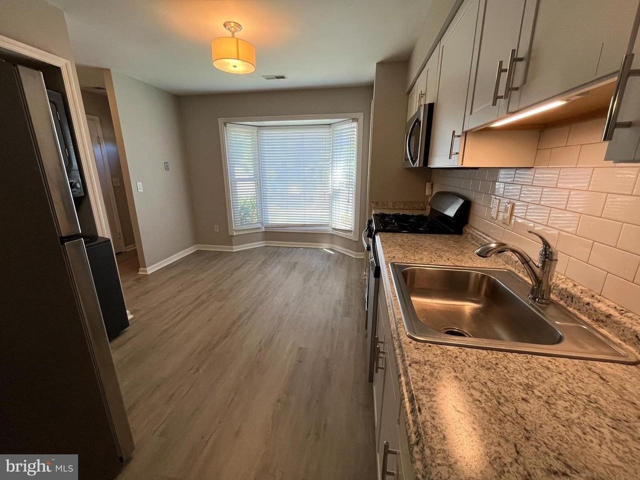 10606 Greta Lynn Ct - Photo 7 of 18