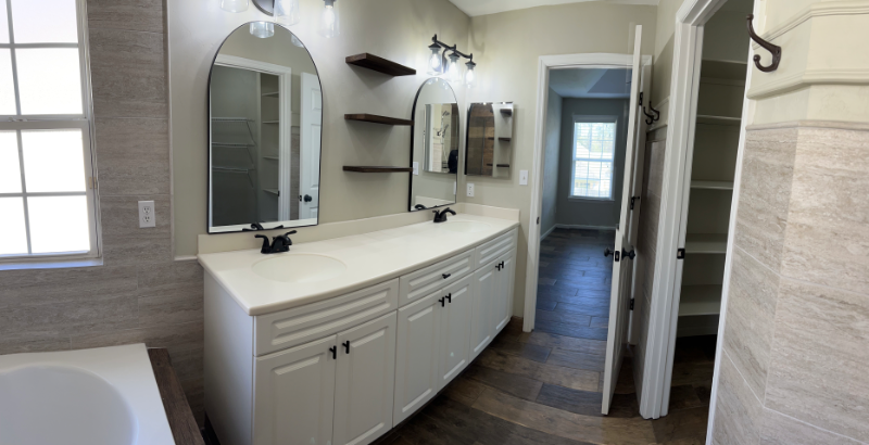 8392 Ivy Brook Ln - Photo 7 of 28