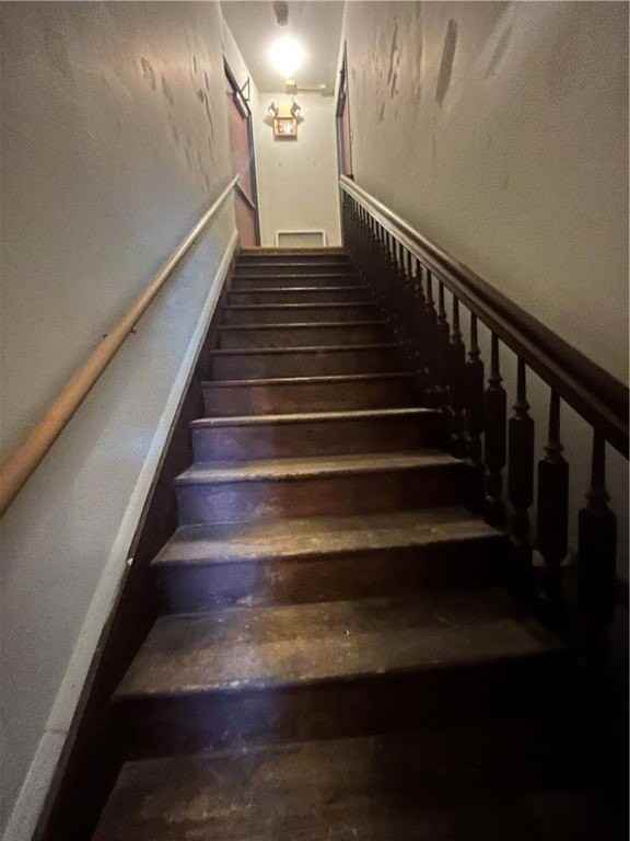 1597 S Delaware Dr Apt 2 - Photo 7 of 7