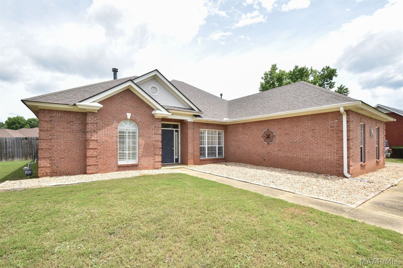 1691 Rambling Brook Ln - Photo 2 of 48