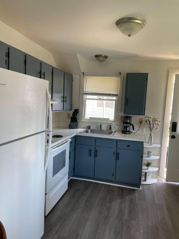 600 E Main St #1 - Photo 2 of 5