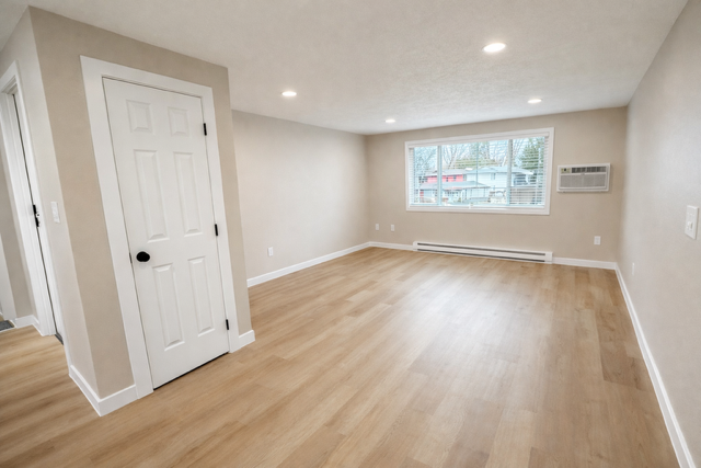 4403 S Donald Ct #4403 - Photo 3 of 15