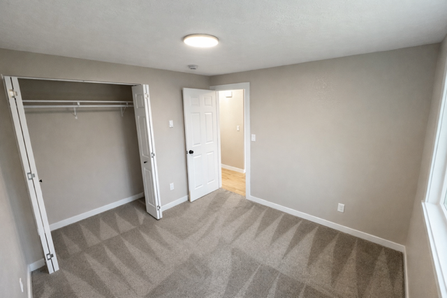 4403 S Donald Ct #4403 - Photo 6 of 15