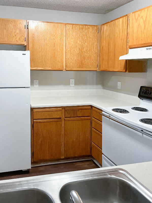 12 Barden Pl #7B - Photo 5 of 17