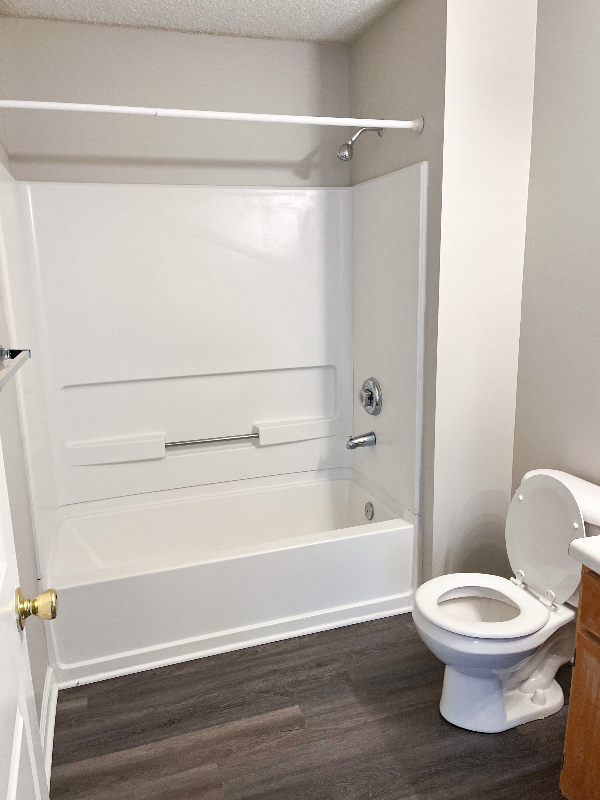 12 Barden Pl #7B - Photo 6 of 17