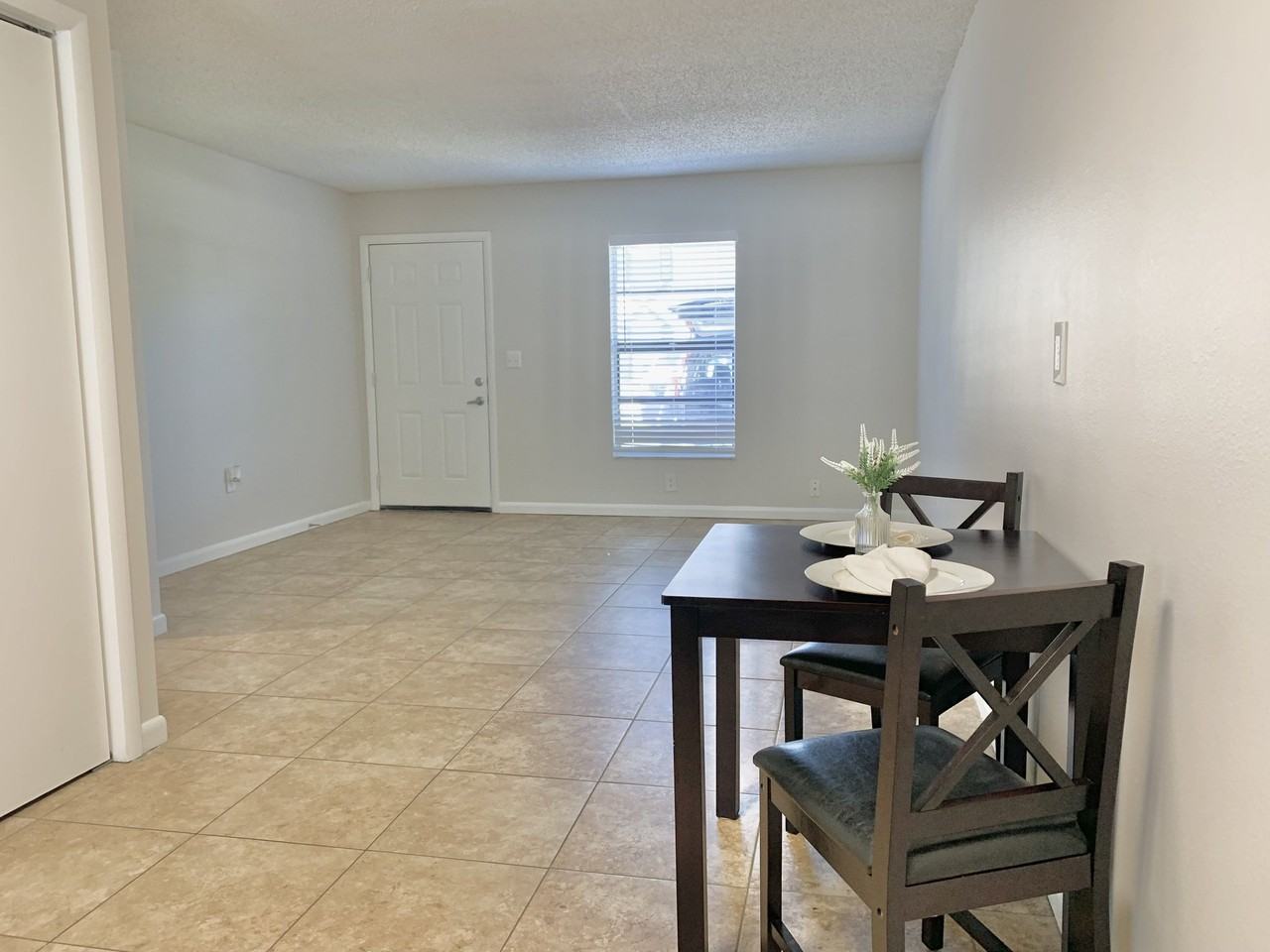 5107 S Clarice Ct - Photo 5 of 20