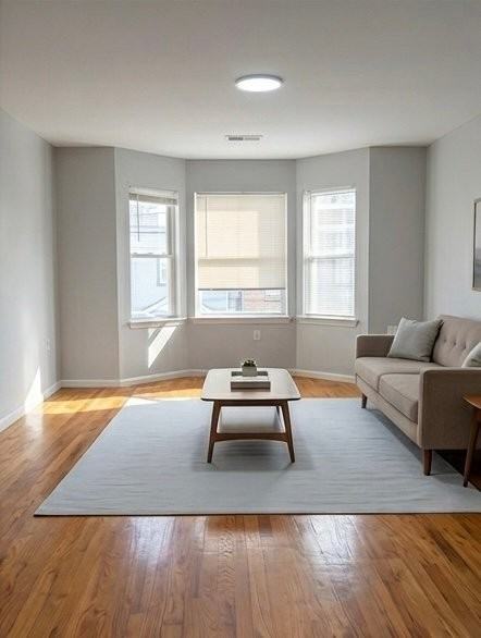 547 Magnolia Ave #2 - Photo 2 of 5