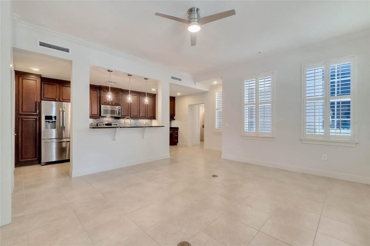 1507 Lake Baldwin Ln #A - Photo 2 of 20