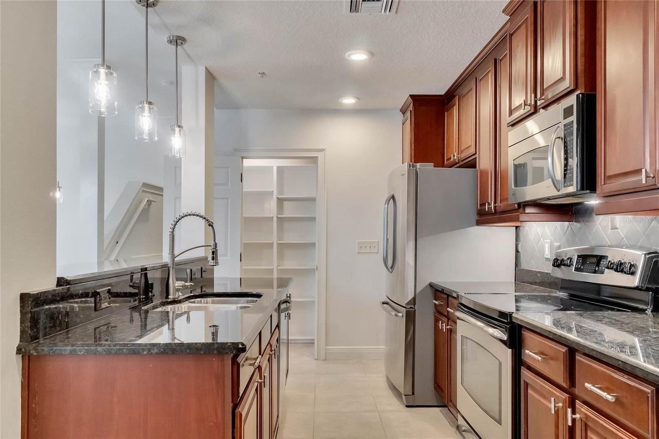 1507 Lake Baldwin Ln #A - Photo 7 of 20