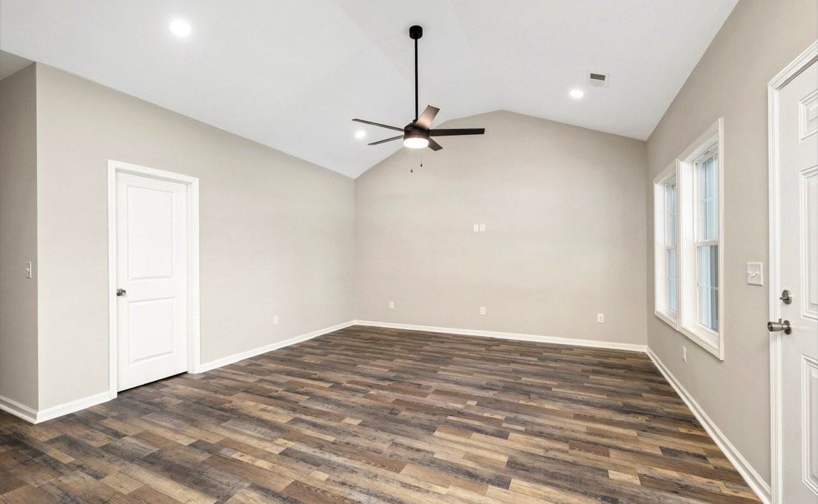 12 Pine St - Photo 2 of 16