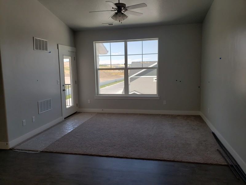 4216 Wn #303 - Photo 4 of 5
