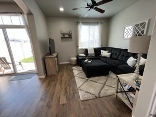 881 Berkeley Dr - Photo 6 of 38