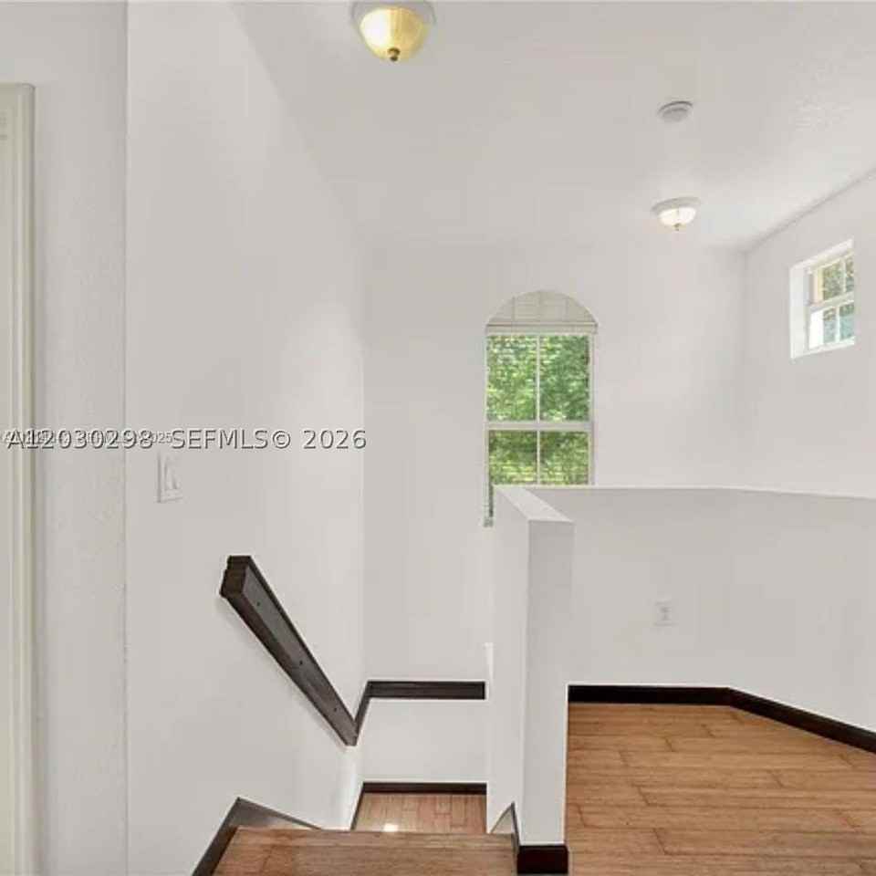 10902 Nw 79th St #10902 - Photo 7 of 20