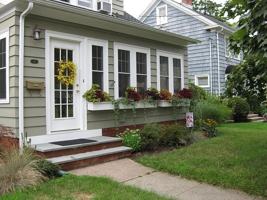 featured image of 55 Lake St