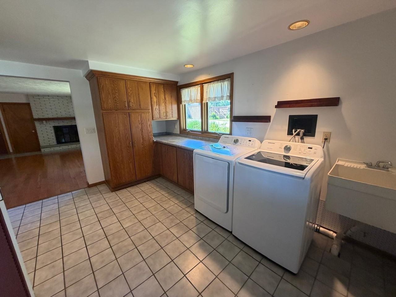 7103 Reynolds Rd - Photo 7 of 19