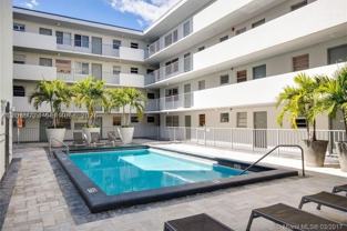 1610 Lenox Ave #203 - Photo 1 of 1