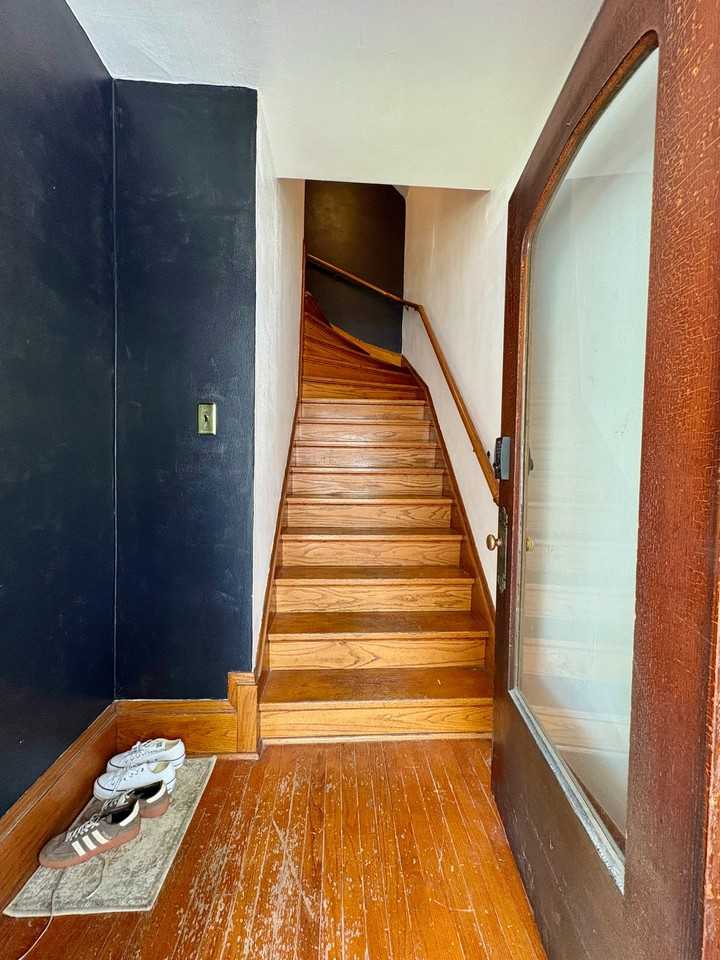 2335 N 59th St - Photo 2 of 20