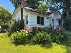 830 S Center St - Photo 1 of 1