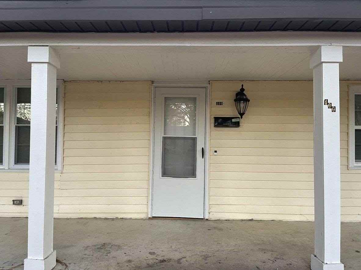 400 N Magnolia Ave - Photo 2 of 11