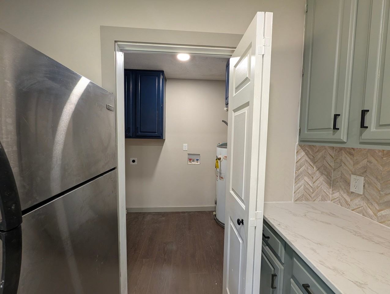 1670 W Massachusetts Ave - Photo 7 of 17