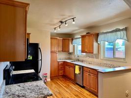 featured image of 3695 Grape St