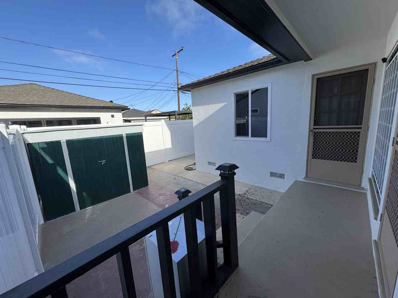 15216 Cimarron Ave - Photo 3 of 20
