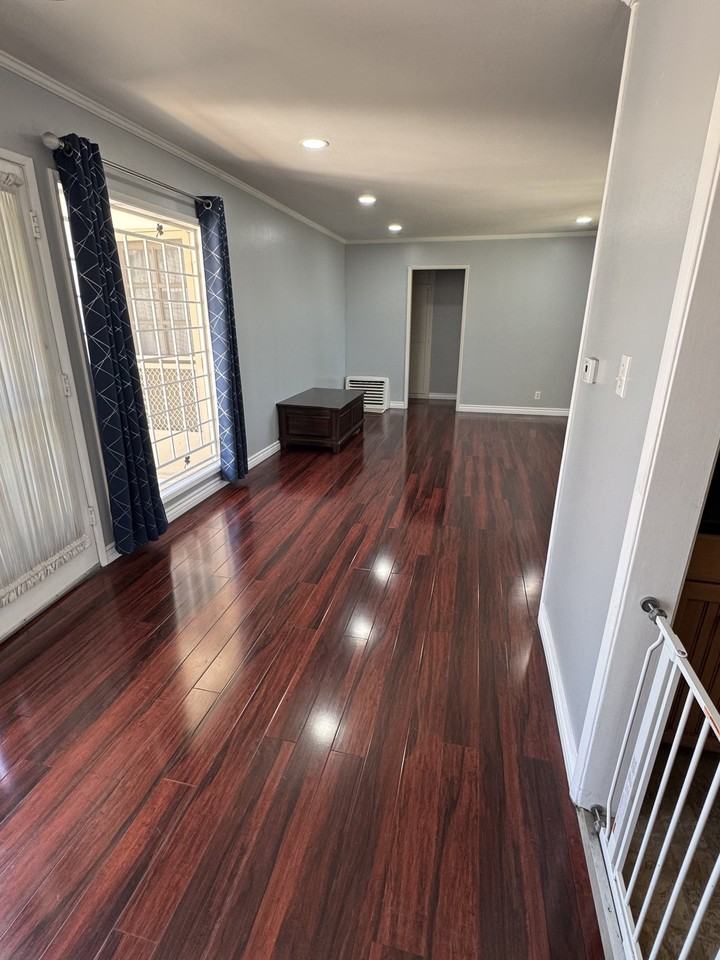15216 Cimarron Ave - Photo 5 of 20