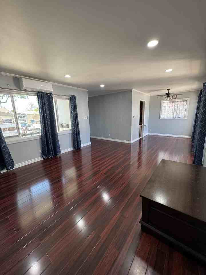 15216 Cimarron Ave - Photo 7 of 20