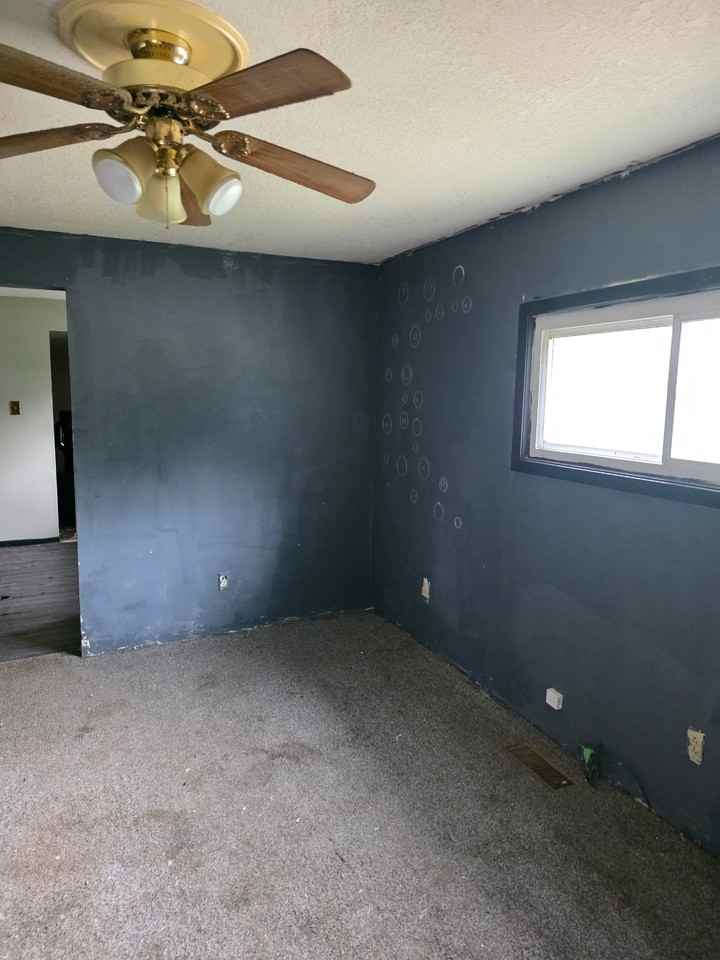 132 N 23rd Pl - Photo 7 of 20