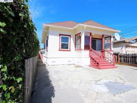 3469 39th Ave - Photo 1 of 1