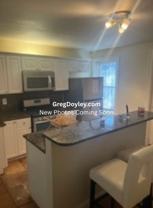 389 Jefferson Ave - Photo 1 of 1