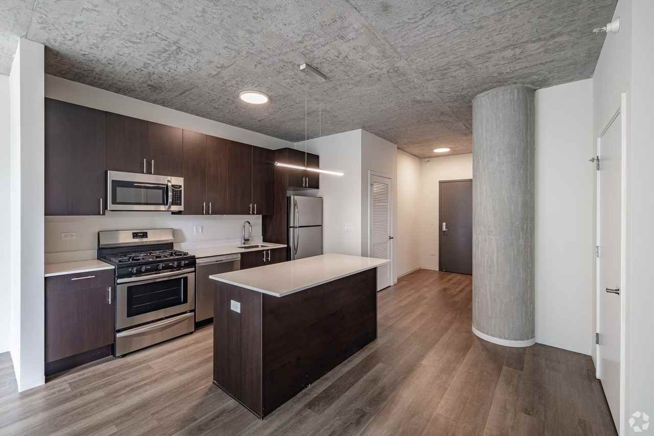 49 E 14th St #1-209 - Photo 3 of 20