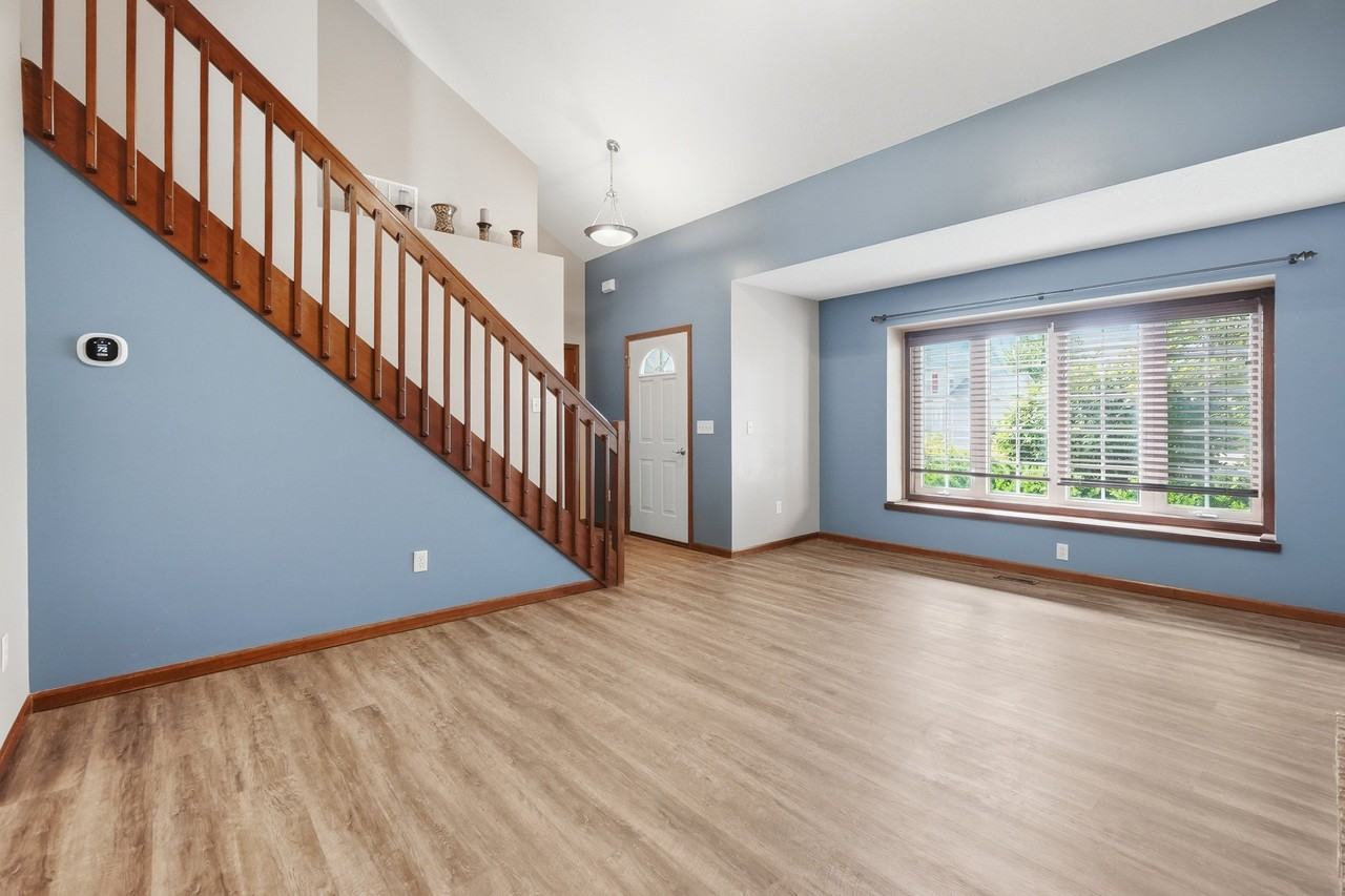 3632 Astoria Way - Photo 4 of 20