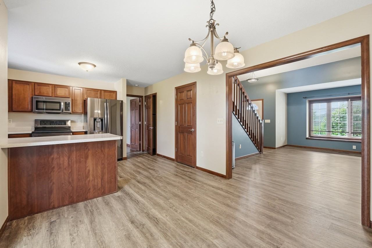 3632 Astoria Way - Photo 5 of 20