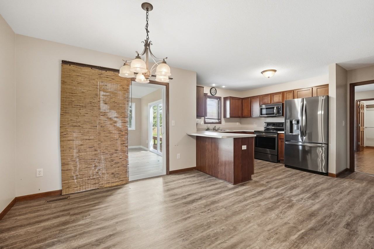 3632 Astoria Way - Photo 6 of 20