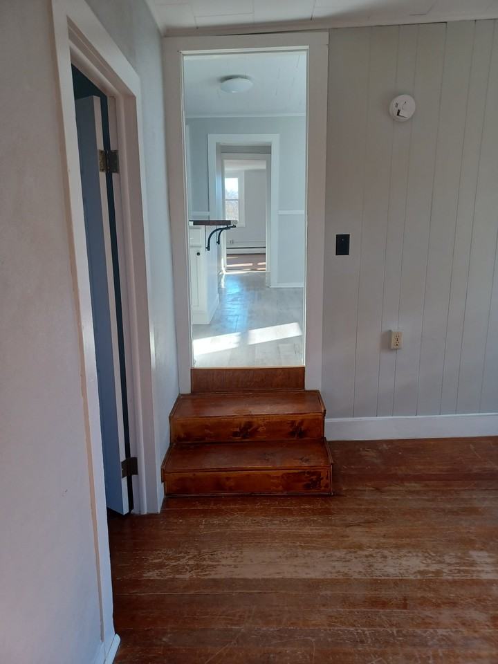 3 Putnam Pl #4 - Photo 6 of 8