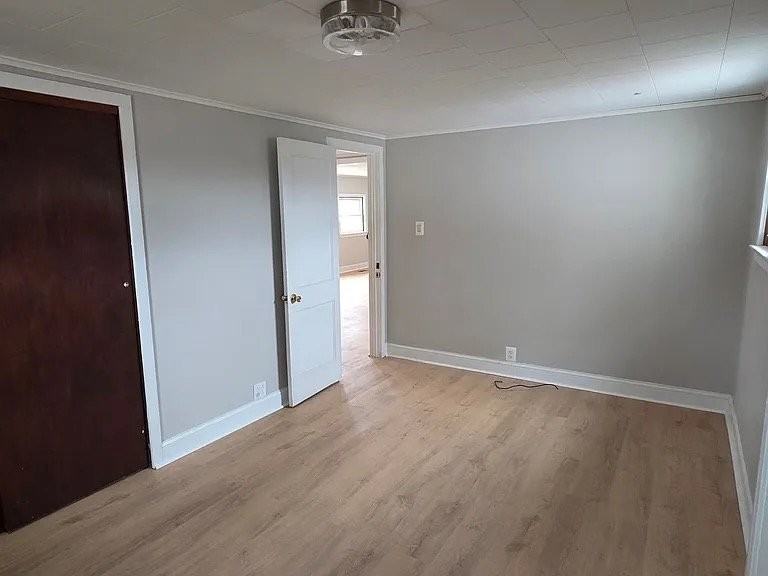 272 Chestnut St - Photo 5 of 5