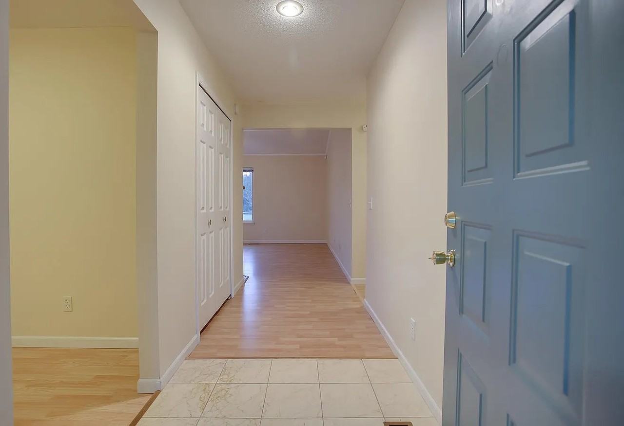 3003 Valerie Dr - Photo 4 of 20