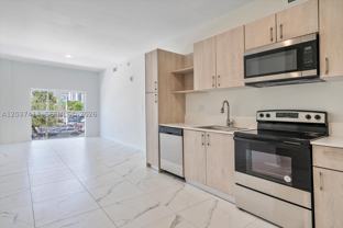 420 Sw 7th Ave #304 - Photo 1 of 1