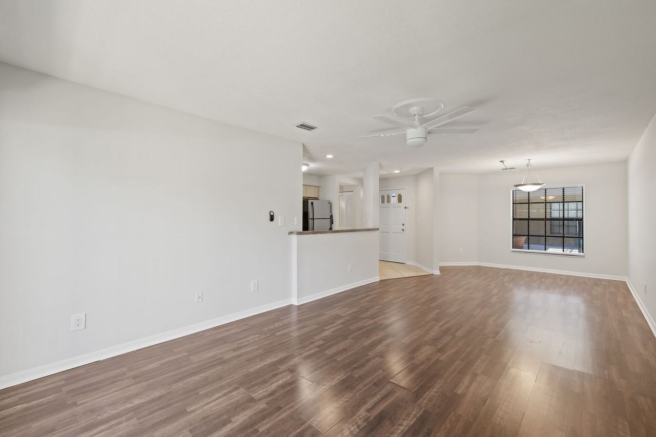 210 S Habana Ave #210A - Photo 7 of 14