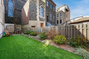 featured image of 333 7th St