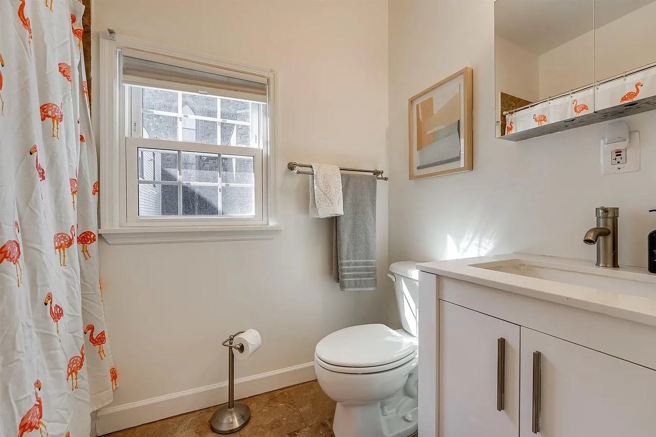 333 7th St - Photo 7 of 7