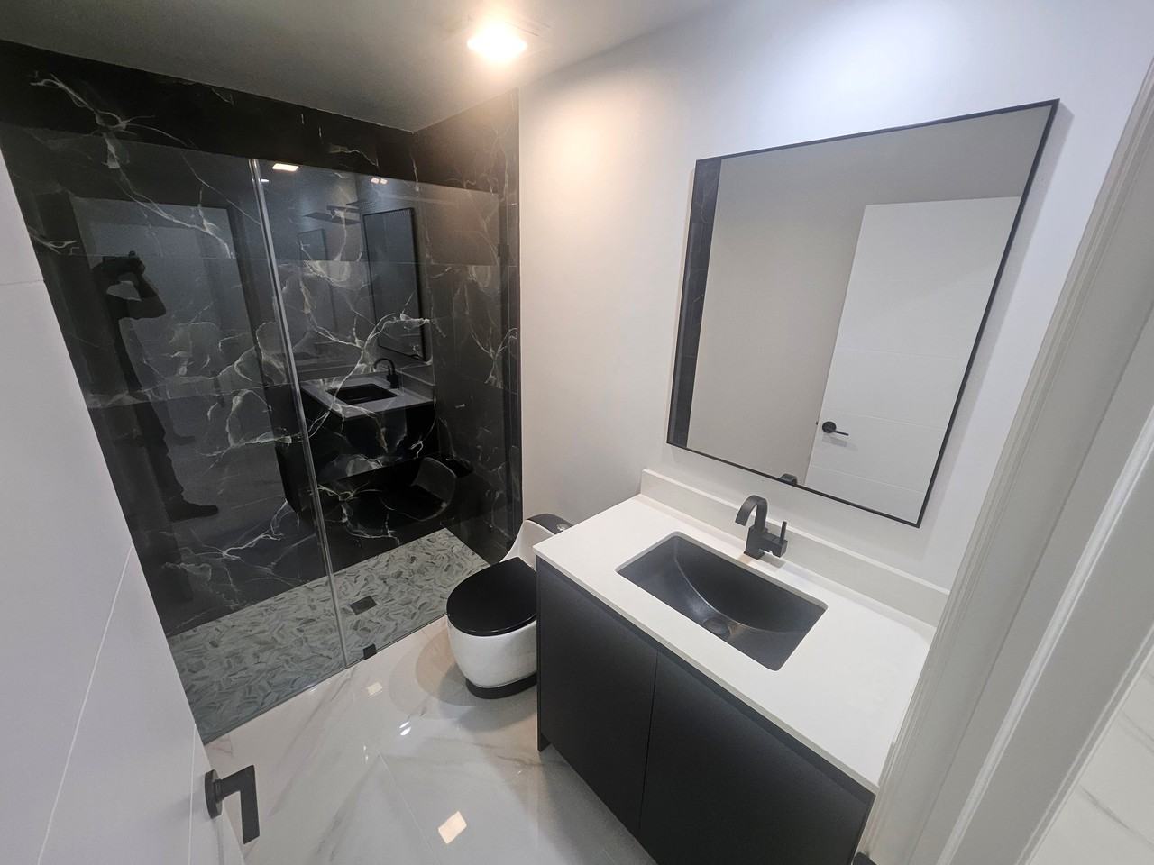 165 S Kennel St - Photo 5 of 7