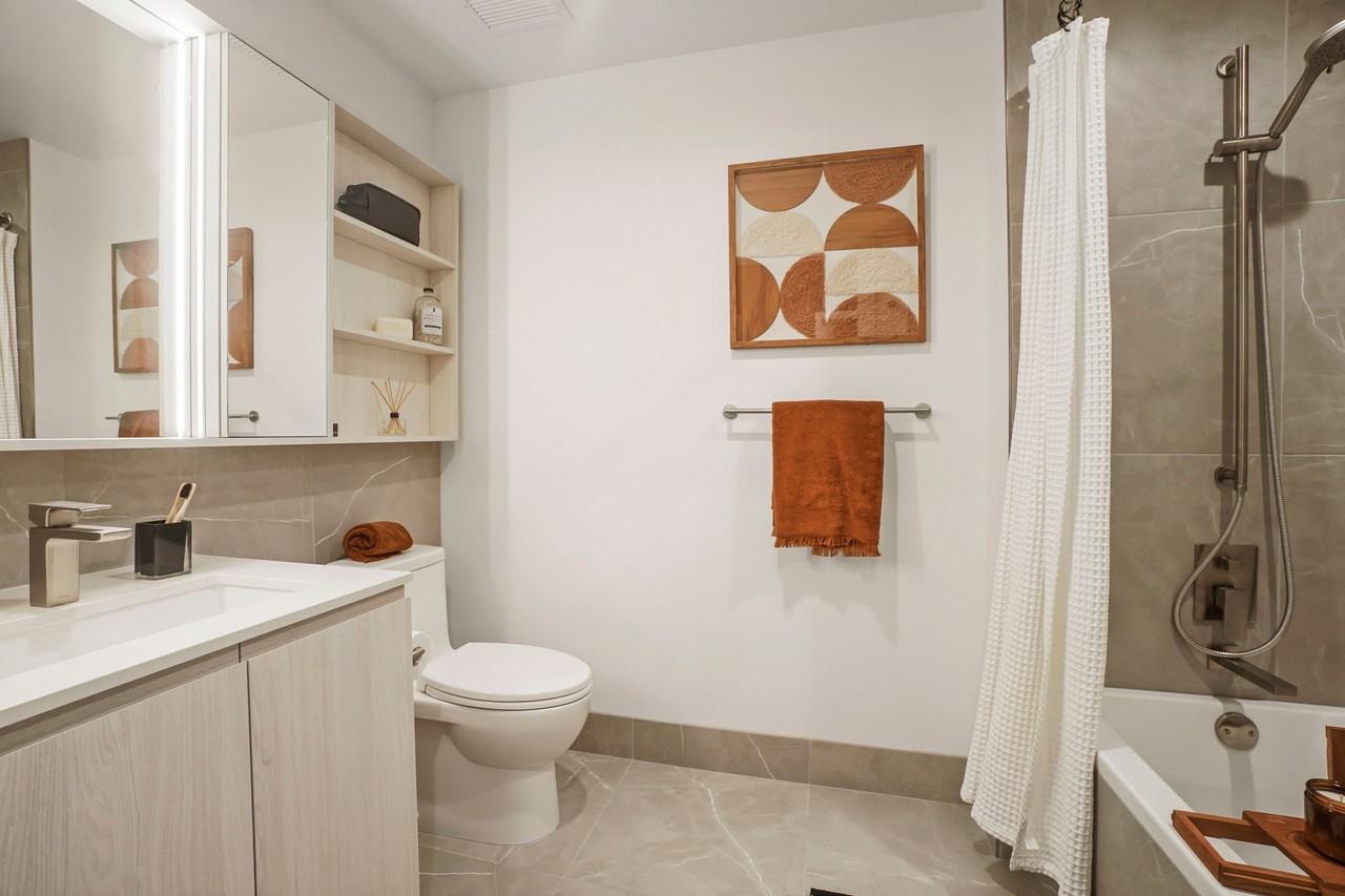 344 N Union Ave - Photo 7 of 20