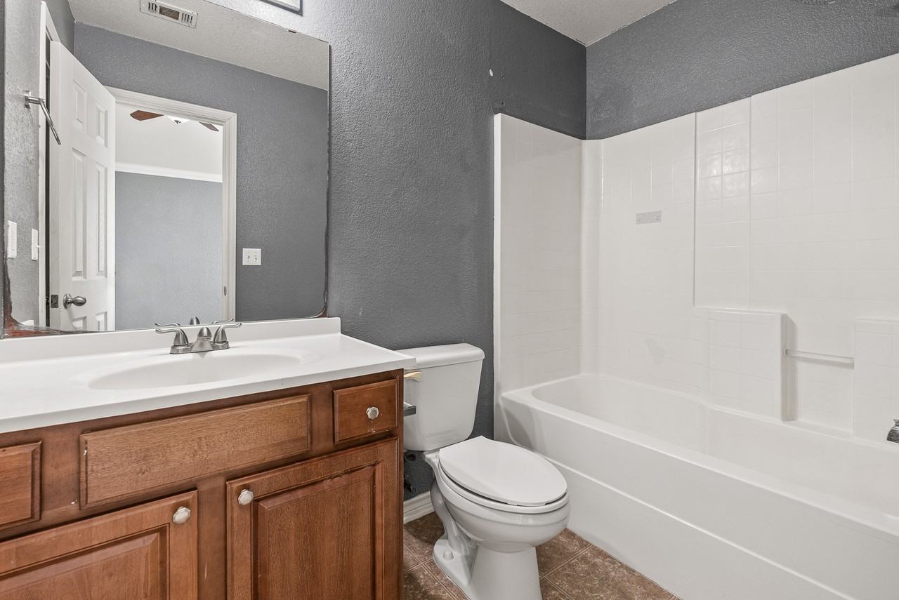 2504 Saulsbury Dr #1 - Photo 7 of 18